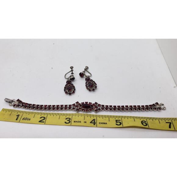 Vintage Ruby Red Rhinestone Bracelet & Screw Earrings Set 1950s Astra Weisner - Picture 9 of 11